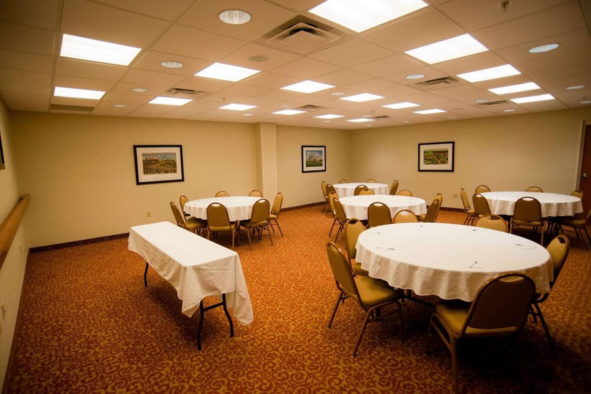 Hampton Inn & Suites Radcliff/Fort Knox Екстер'єр фото